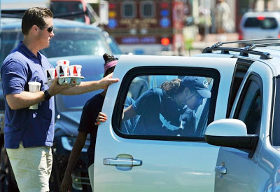 Sasha Obama Goes Summer Job with Secret Service Agents