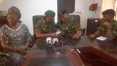 Army Commanders Meet with Crippled Man Beaten by Soldiers