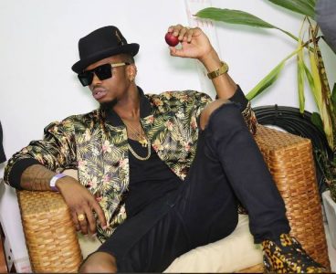 Diamond Platnumz Buys himself New Rolls Royce