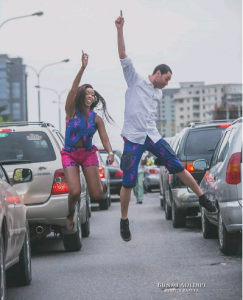 Nigerian Lady & Spanish Fiance take Pre-wedding Photos in Lagos Traffic