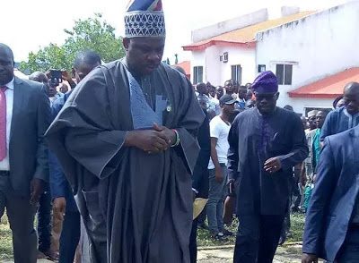 Davido's dad, Adedeji Adeleke, Gov. Rotimi Akeredolu, his Ogun state counterpart Ibikunle Amosun at the burial of Isaka Adeleke